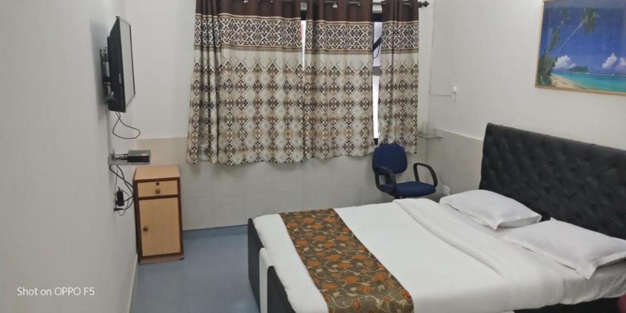 Dona Paula Classic Hotel Panaji Εξωτερικό φωτογραφία