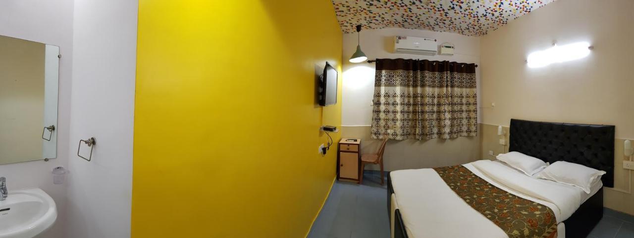 Dona Paula Classic Hotel Panaji Εξωτερικό φωτογραφία